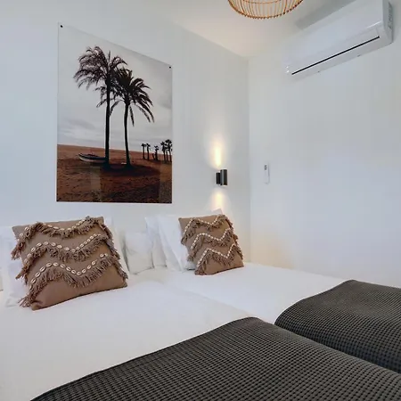 Penthouse Alhambra - Gerenoveerd Direct Aan Zee