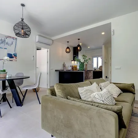 Daire Penthouse Alhambra - Gerenoveerd Direct Aan Zee Estepona